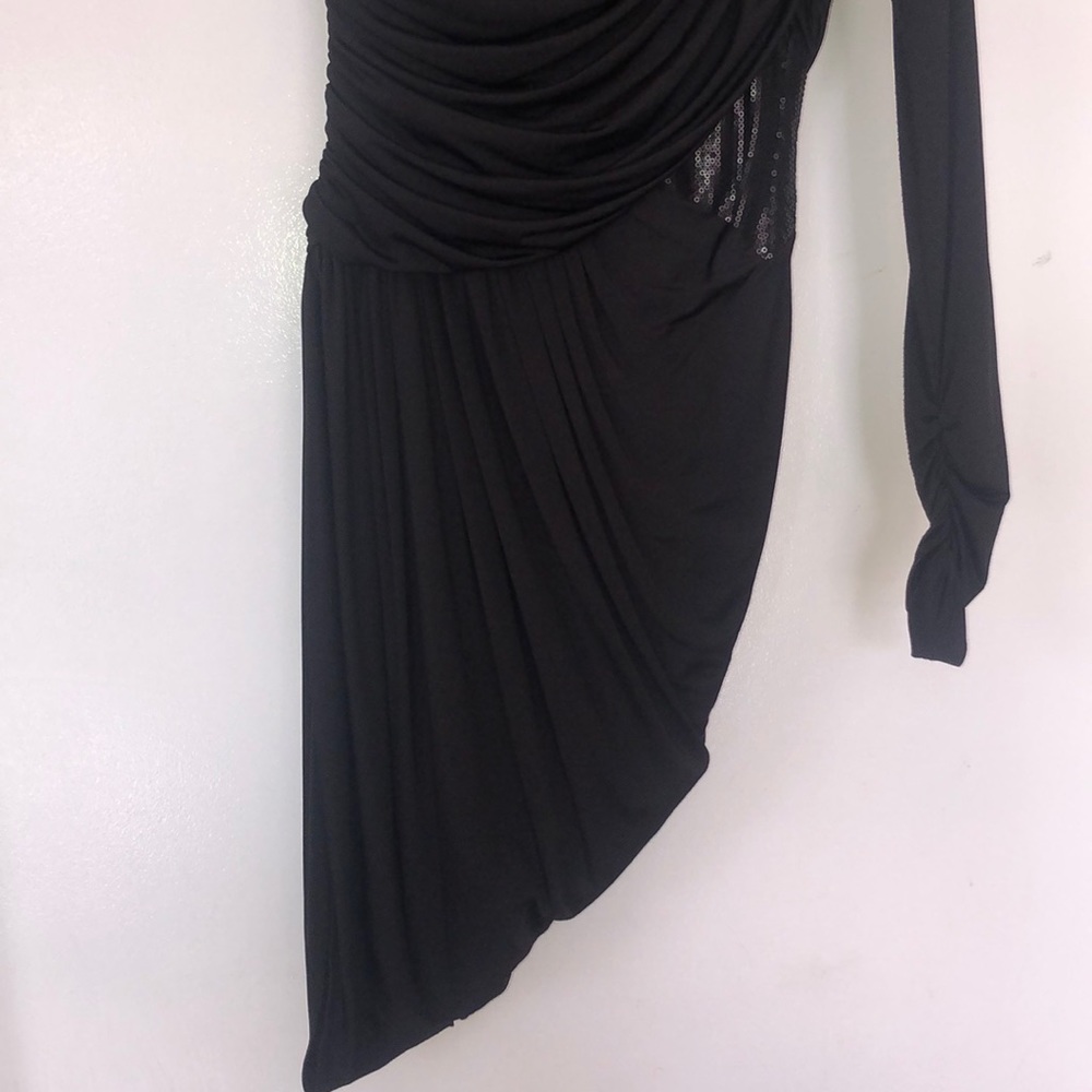 Bebe cold shoulder sequin dress - Picture 3 of 4